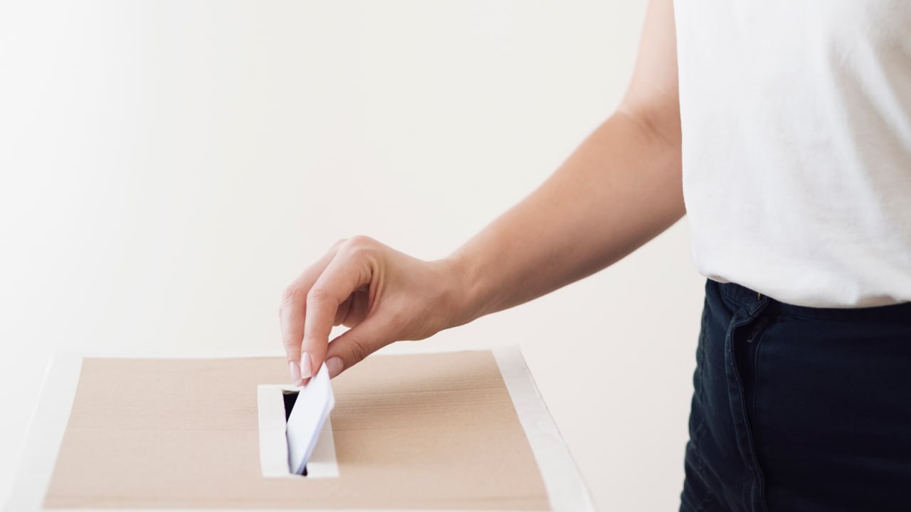 Voľby do orgánov obcí – kedy je trvalý pobyt kandidáta či voliča problematický?
